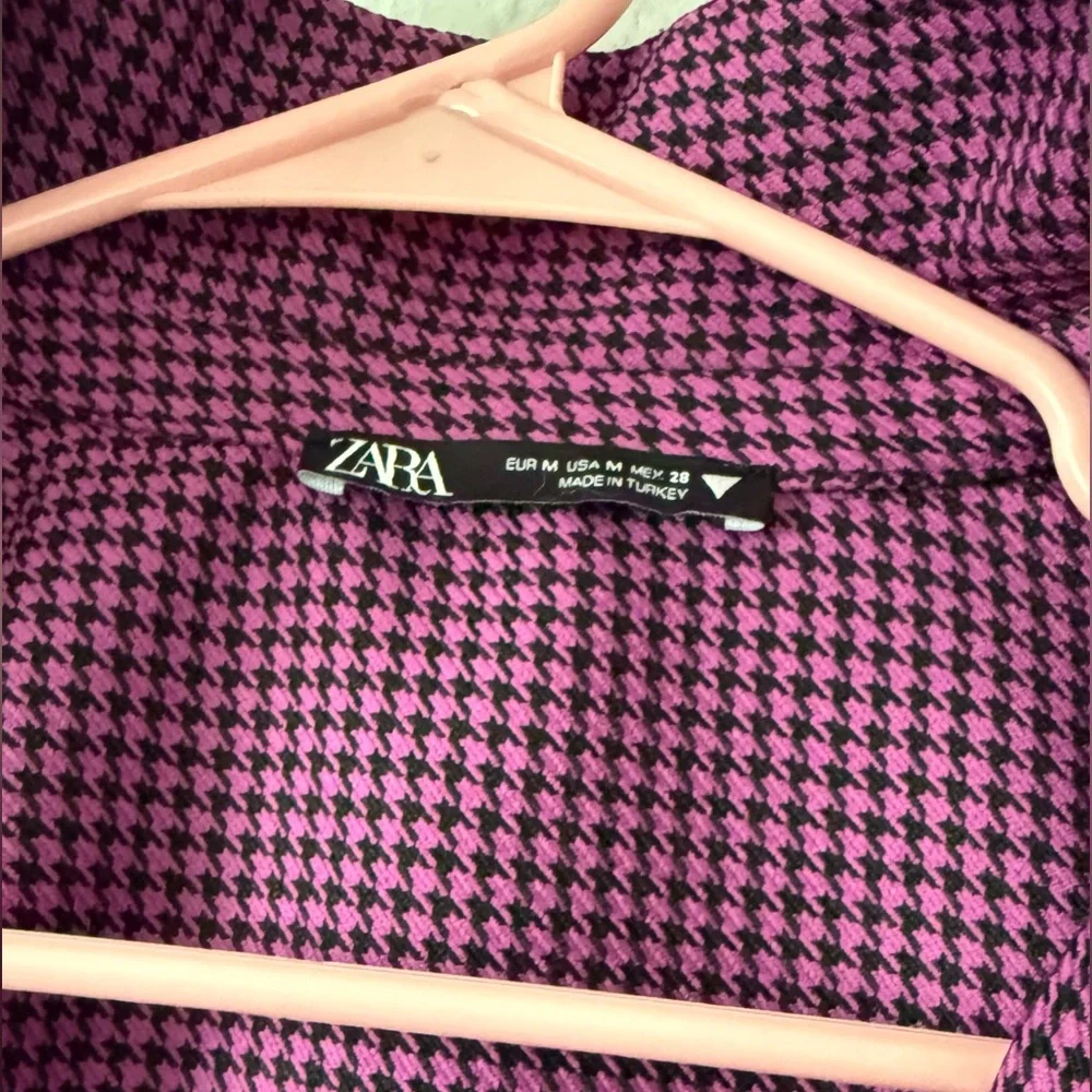 Zara Pink and Black Houndstooth Blazer - Picture 3 of 5